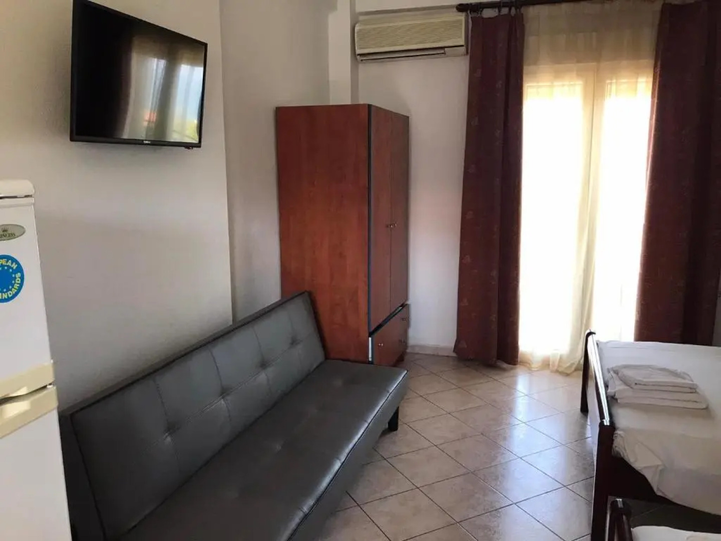 KARAOYLI apartments studios