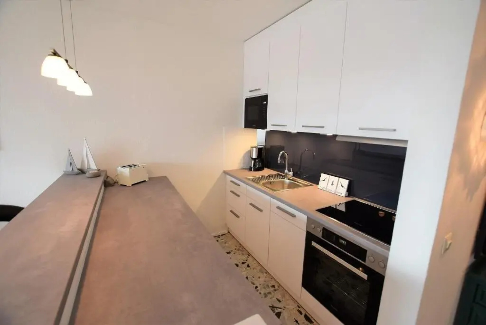 Hohes-Ufer-12-Meeresrauschen-H