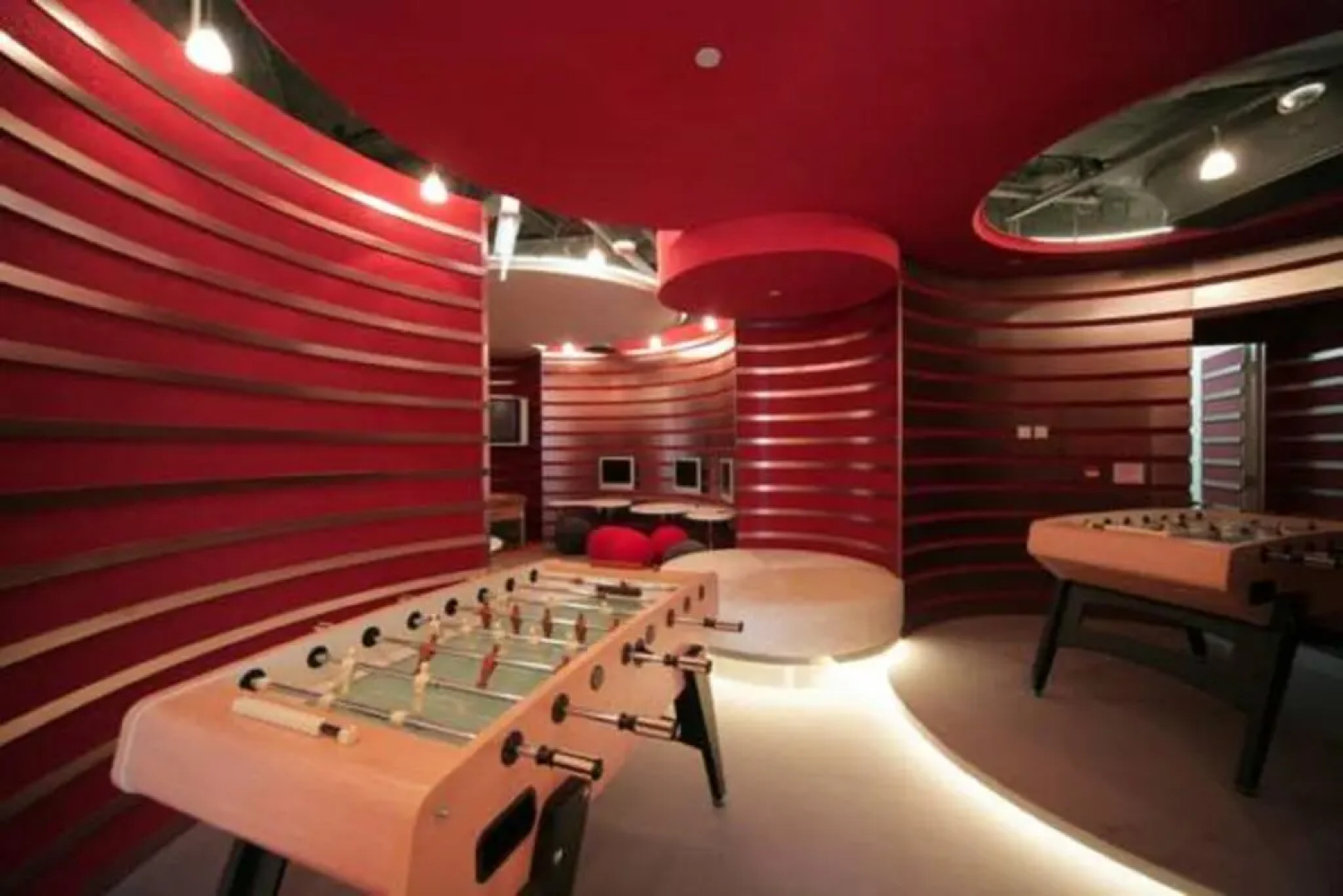 Kowloon Harbourfront Hotel