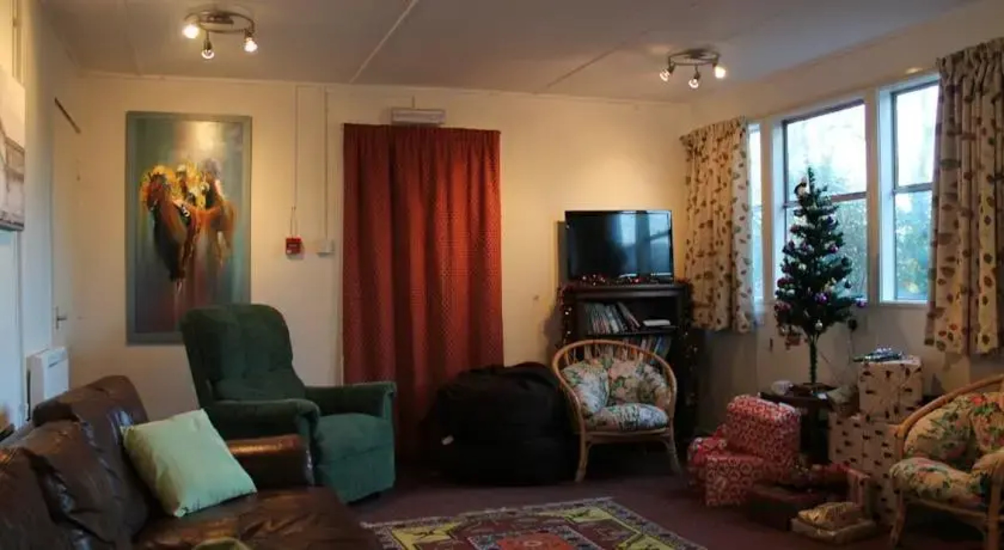 Woodland Lodge-Art Activ