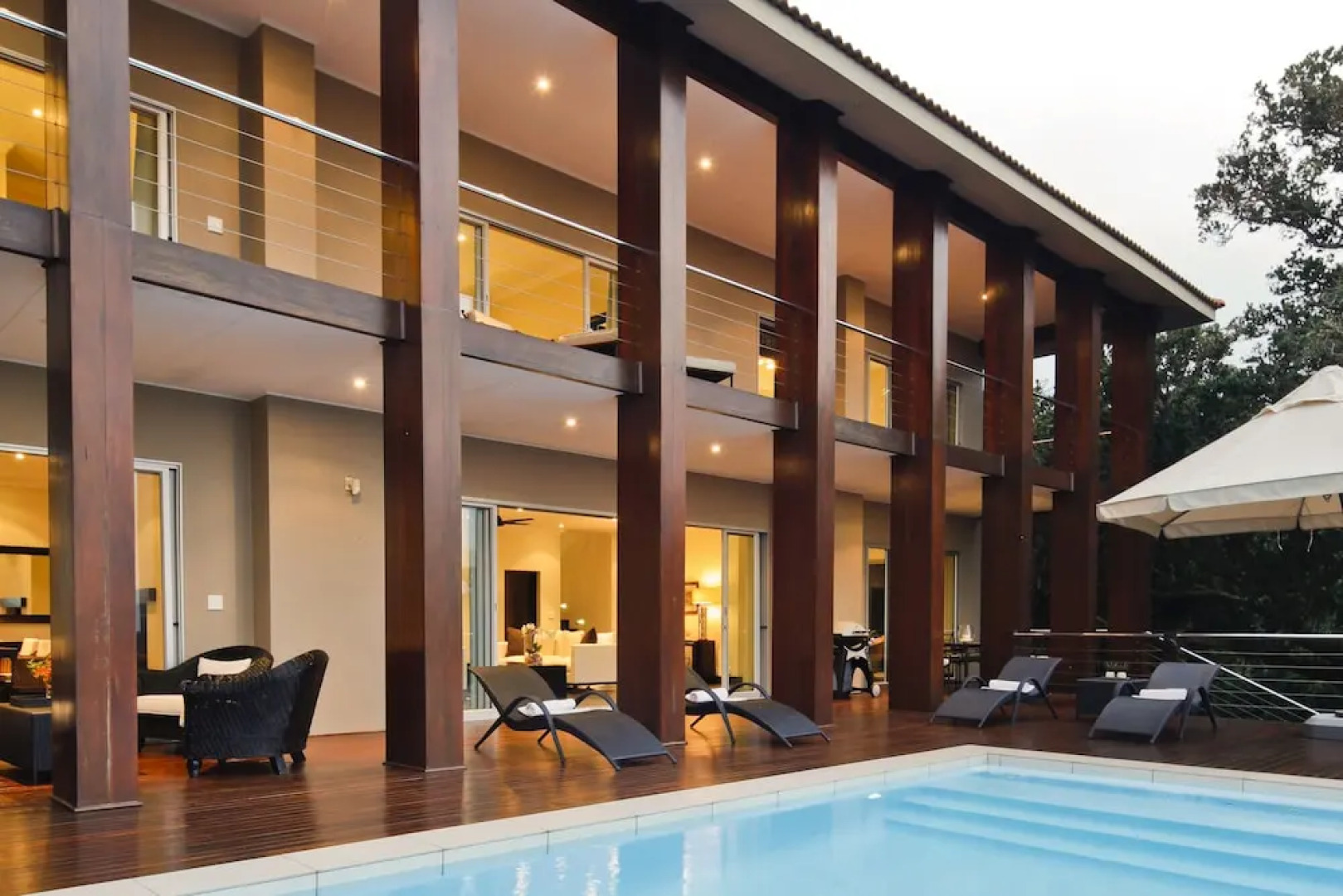 Luxury Seaside Homes