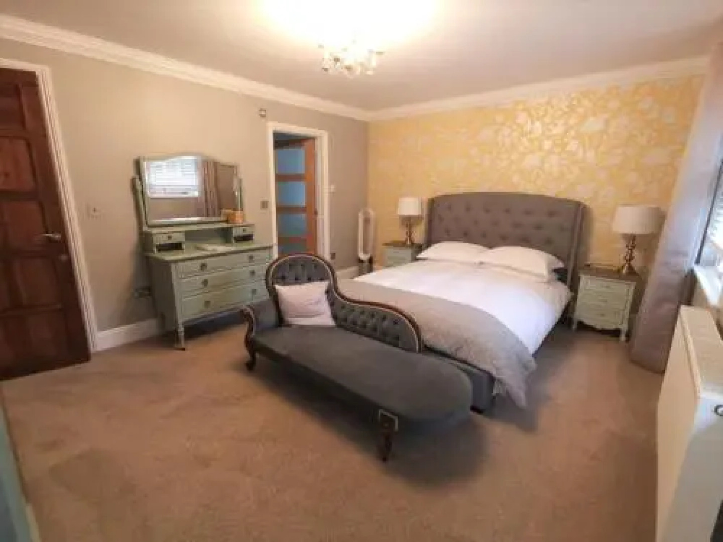 Blashford Manor Farmhouse - New Forest Cottage