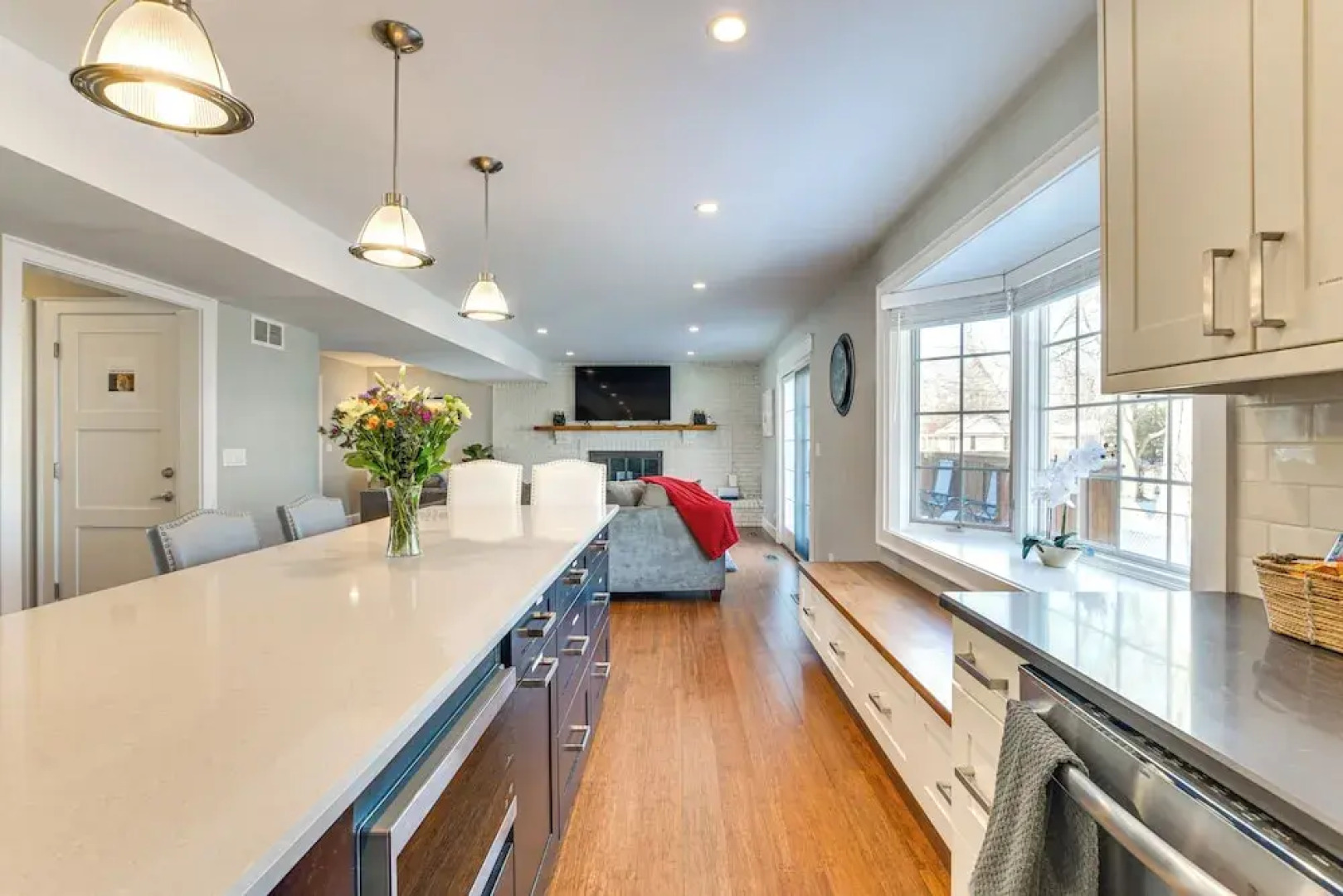 Bike & Kayak: Lakefront Prospect Heights Home