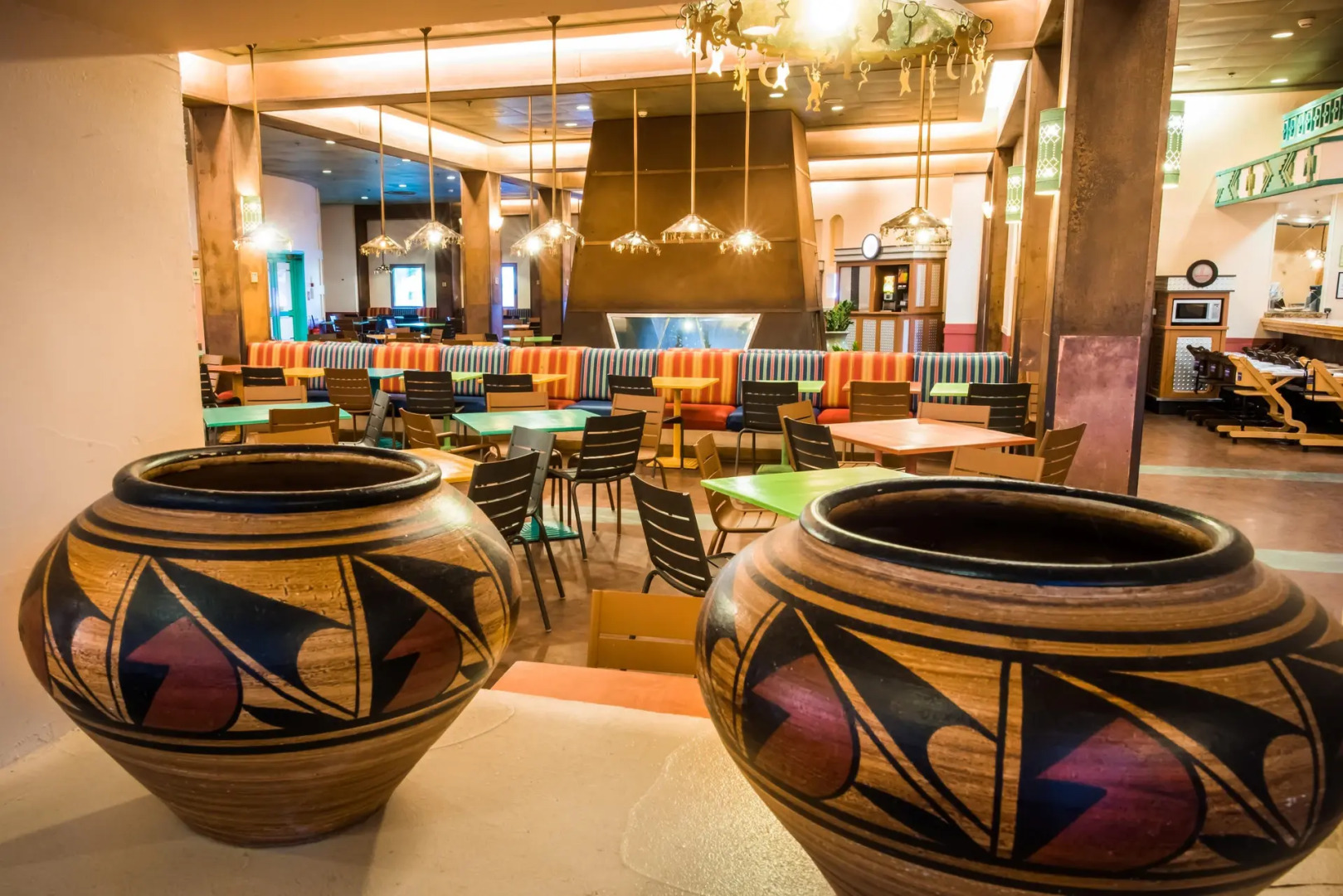 Отель Disney Hotel Santa Fe