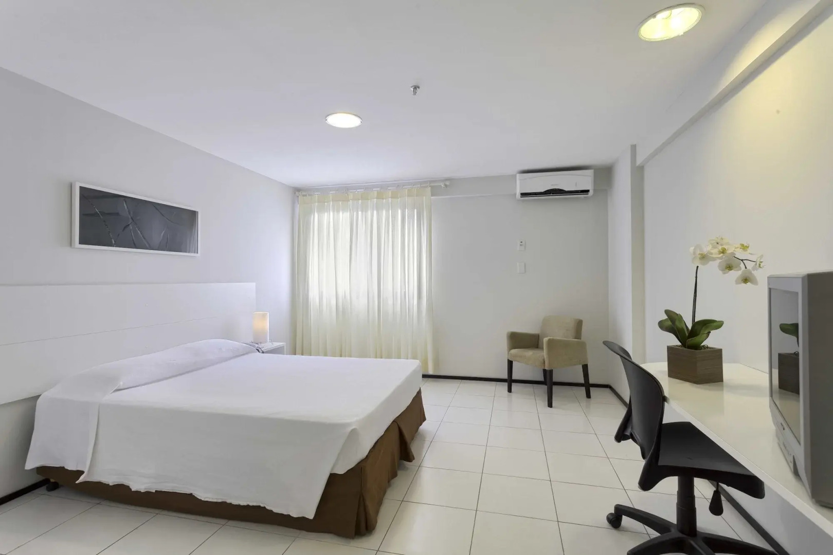 Tulip Inn Saint Louis