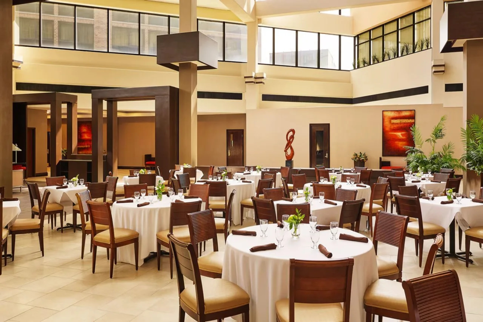 Sheraton Lisle Naperville Hotel