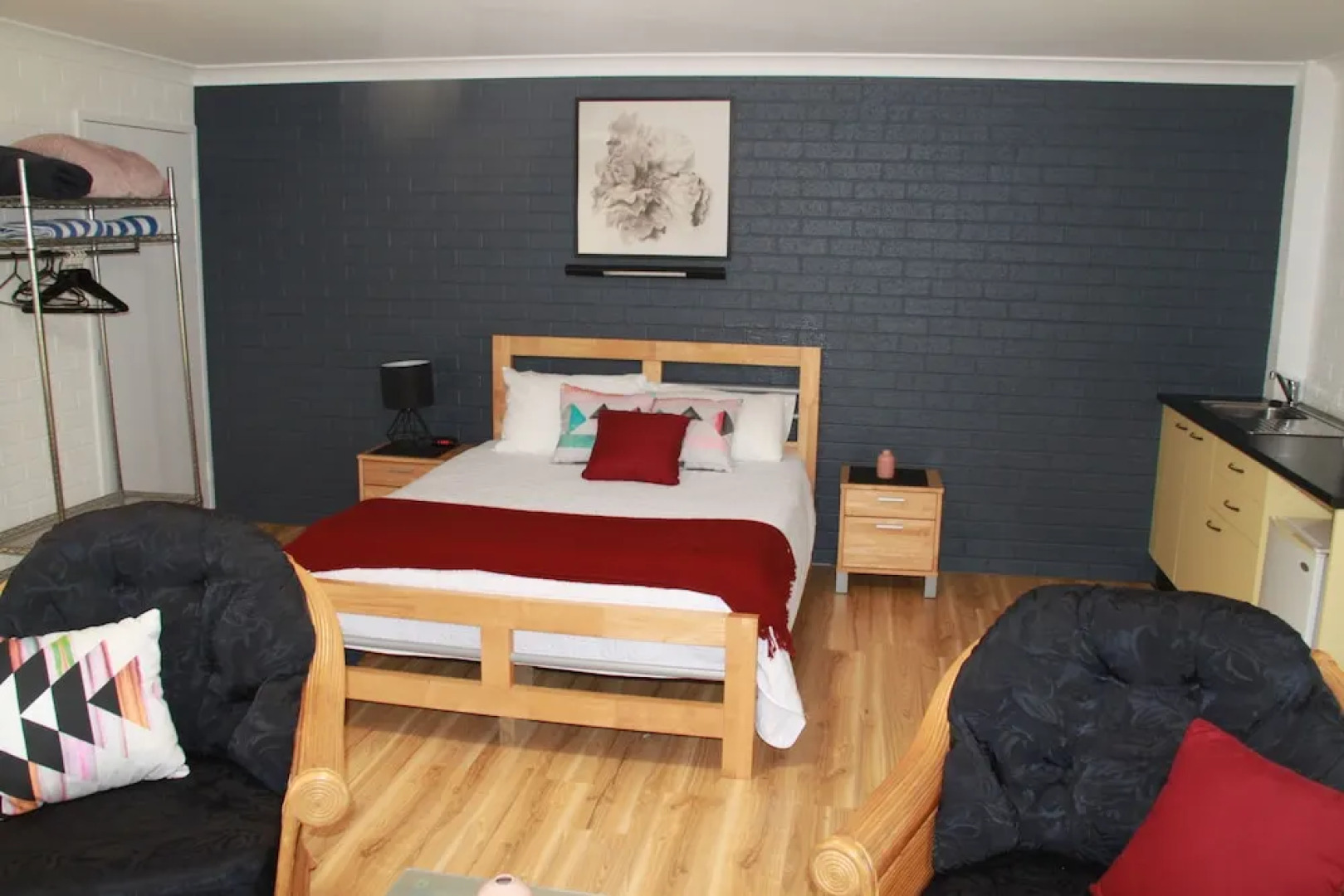 Salamander Beach Accommodation Adults Only