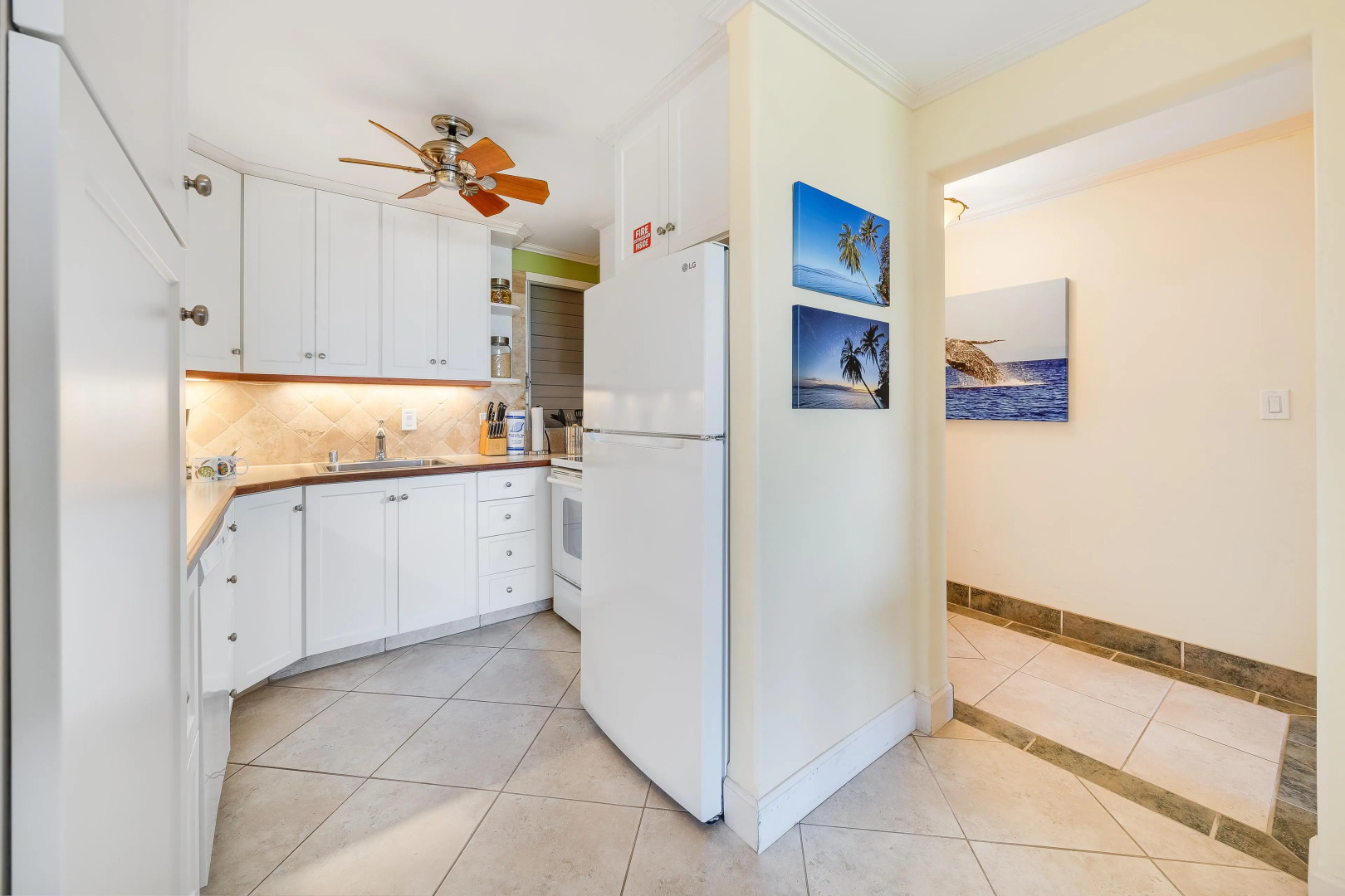 Eldorado K103 in Lahaina