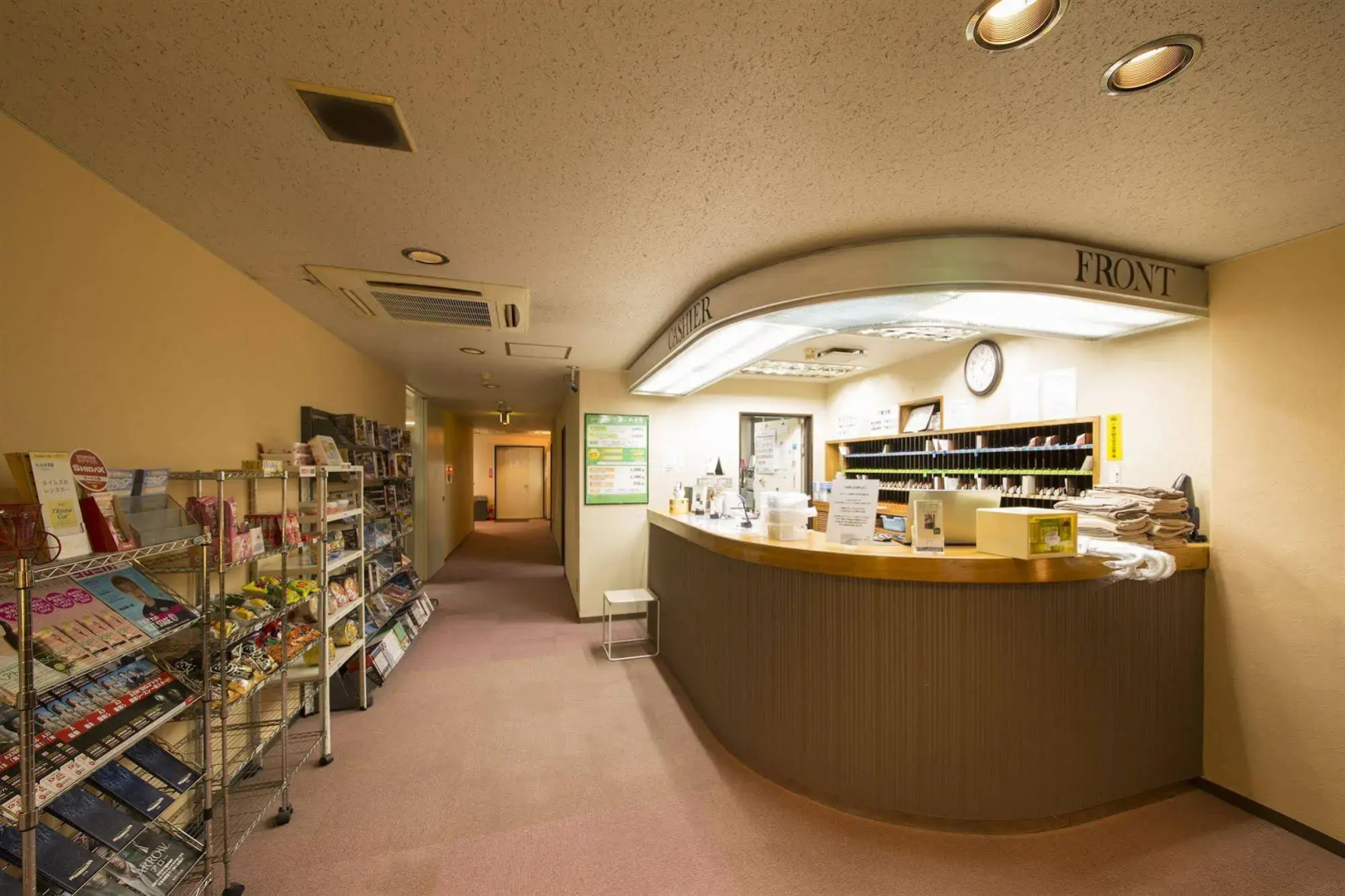 Capsule Hotel The Inn