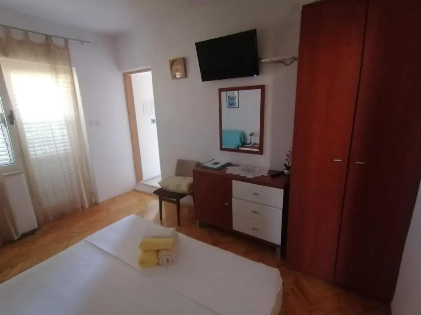 Apartment Marija2  - close to the center: A2 Jelsa, Island Hvar