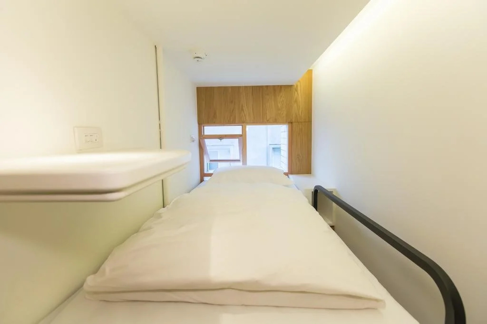 Muiu Inn Capsule Hotel