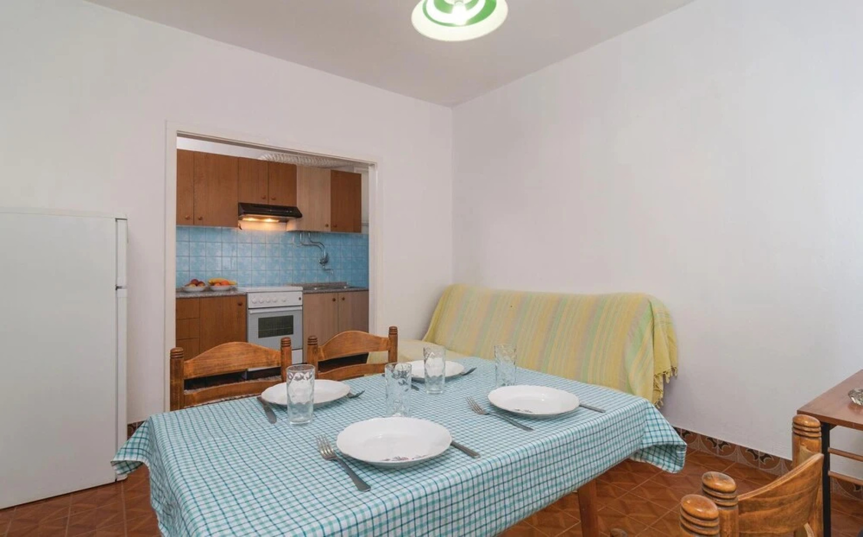 Amazing Home in Jesenice Bajnice With Wifi and 2 Bedrooms