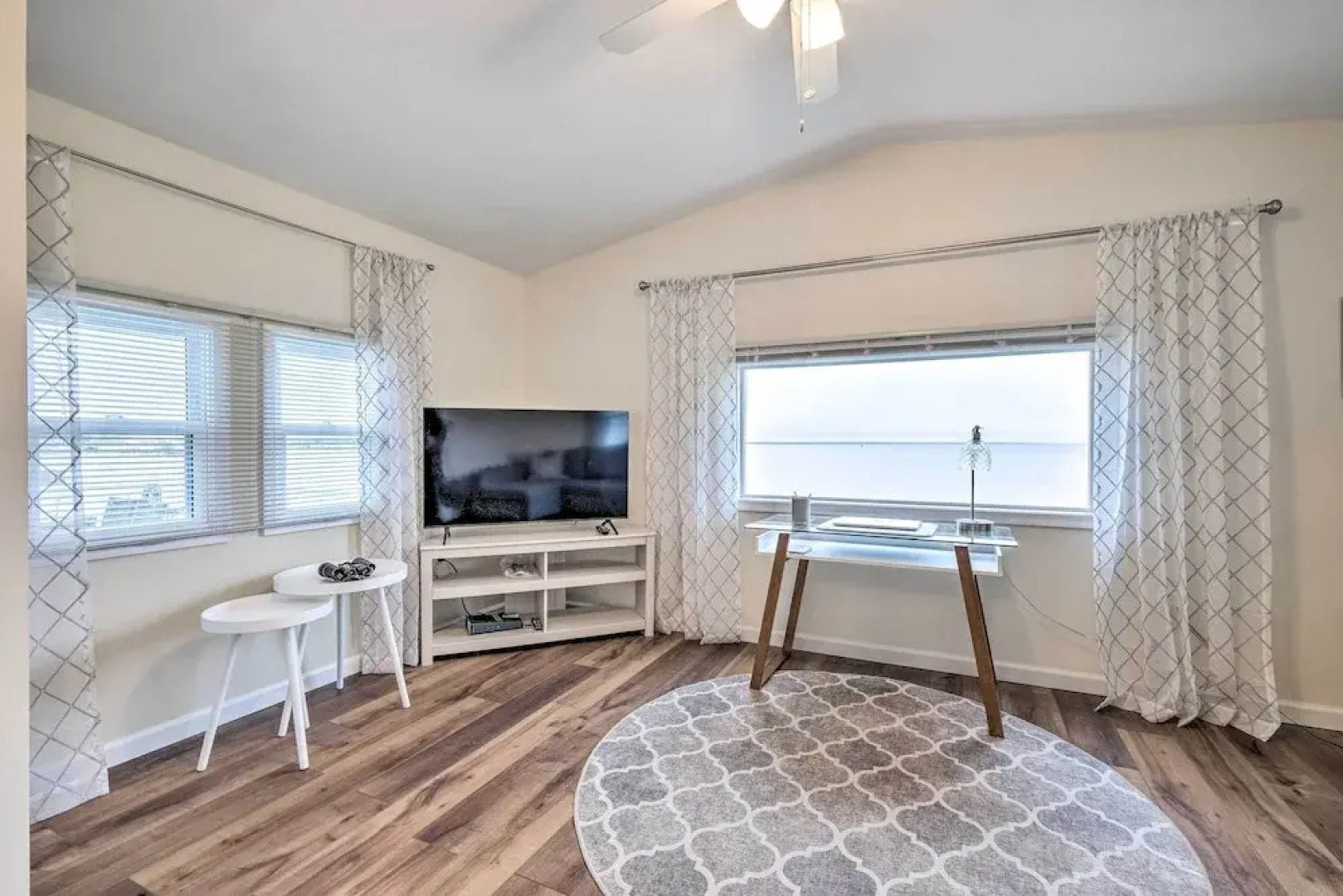 Waterfront Cottage w/ Private Beach + Deck!