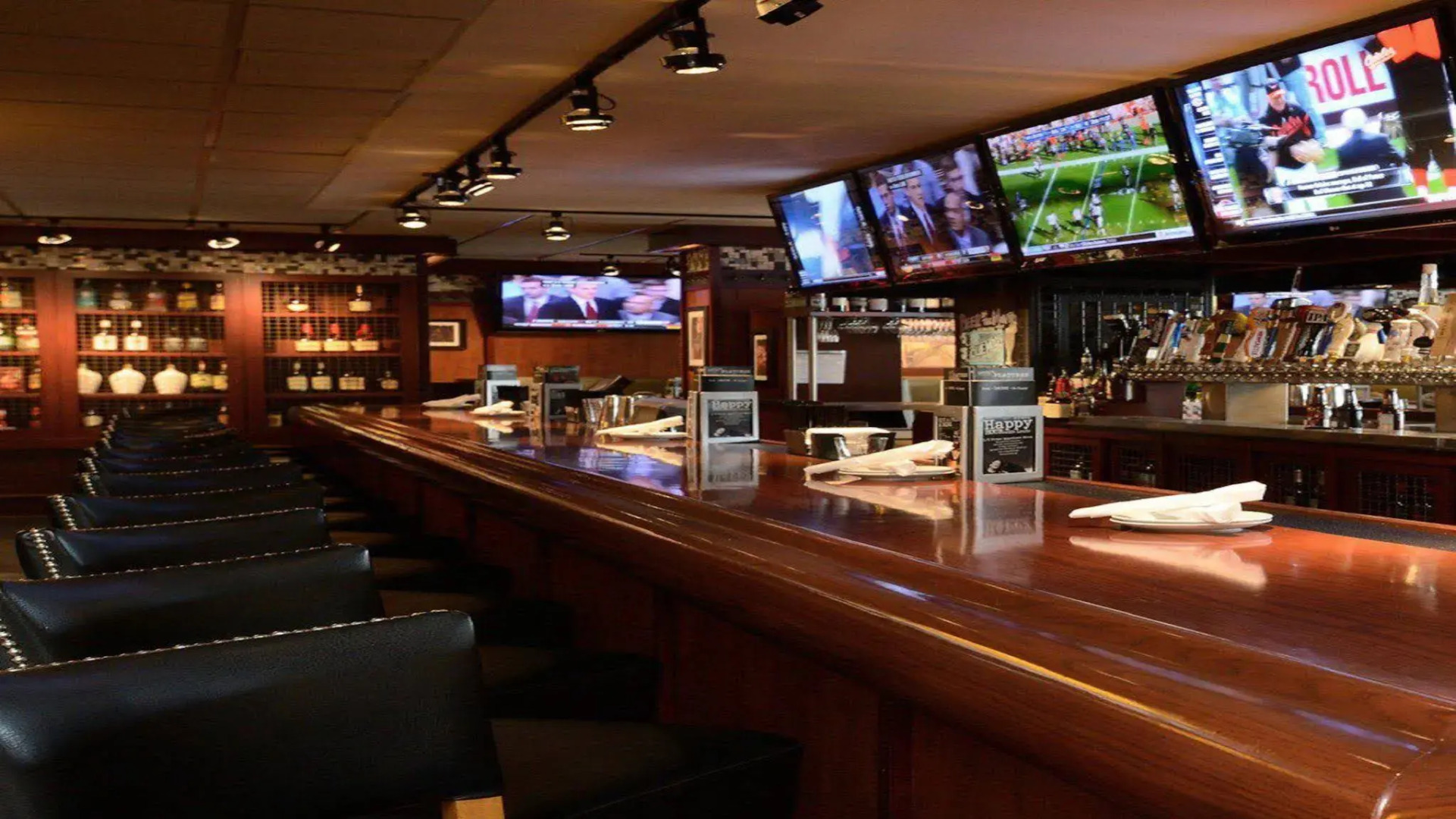 Holiday Inn Chicago-Oakbrook by IHG