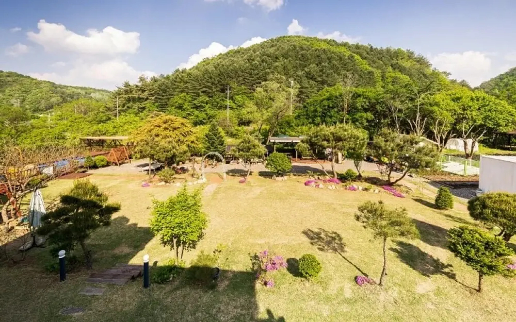 Yangpyeong Happy Story Pension