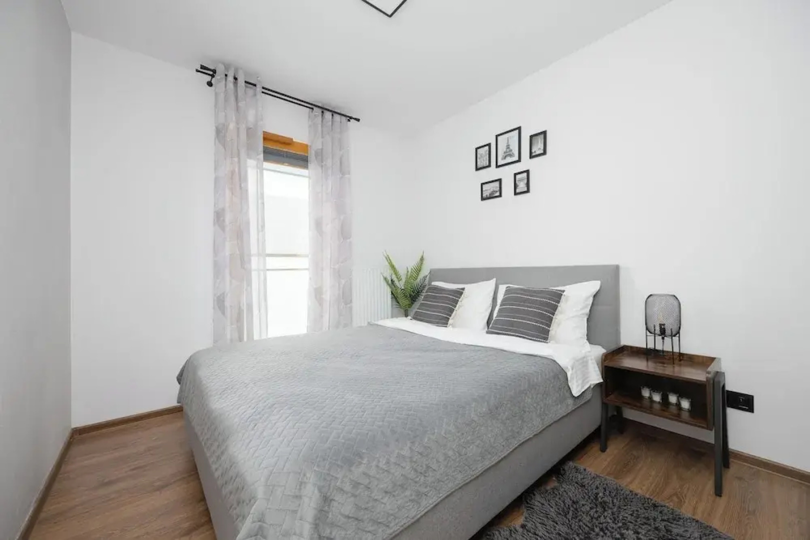 Bielawska Loft Apartment by Renters