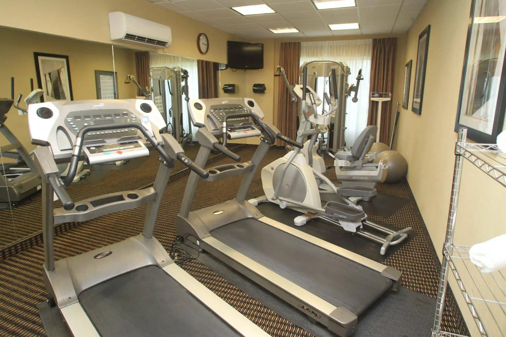 Holiday Inn Express Pembroke by IHG