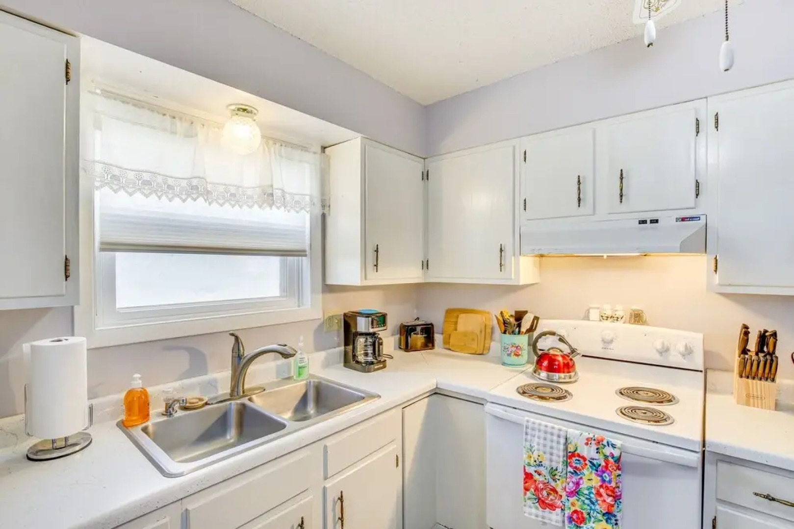 Downtown Pierre Apartment ~ 1/2 Mi to River!