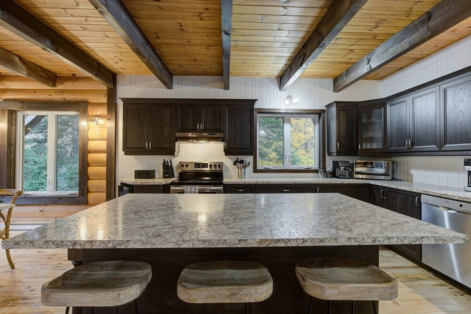 Chalet supérieur Le Mont-calm