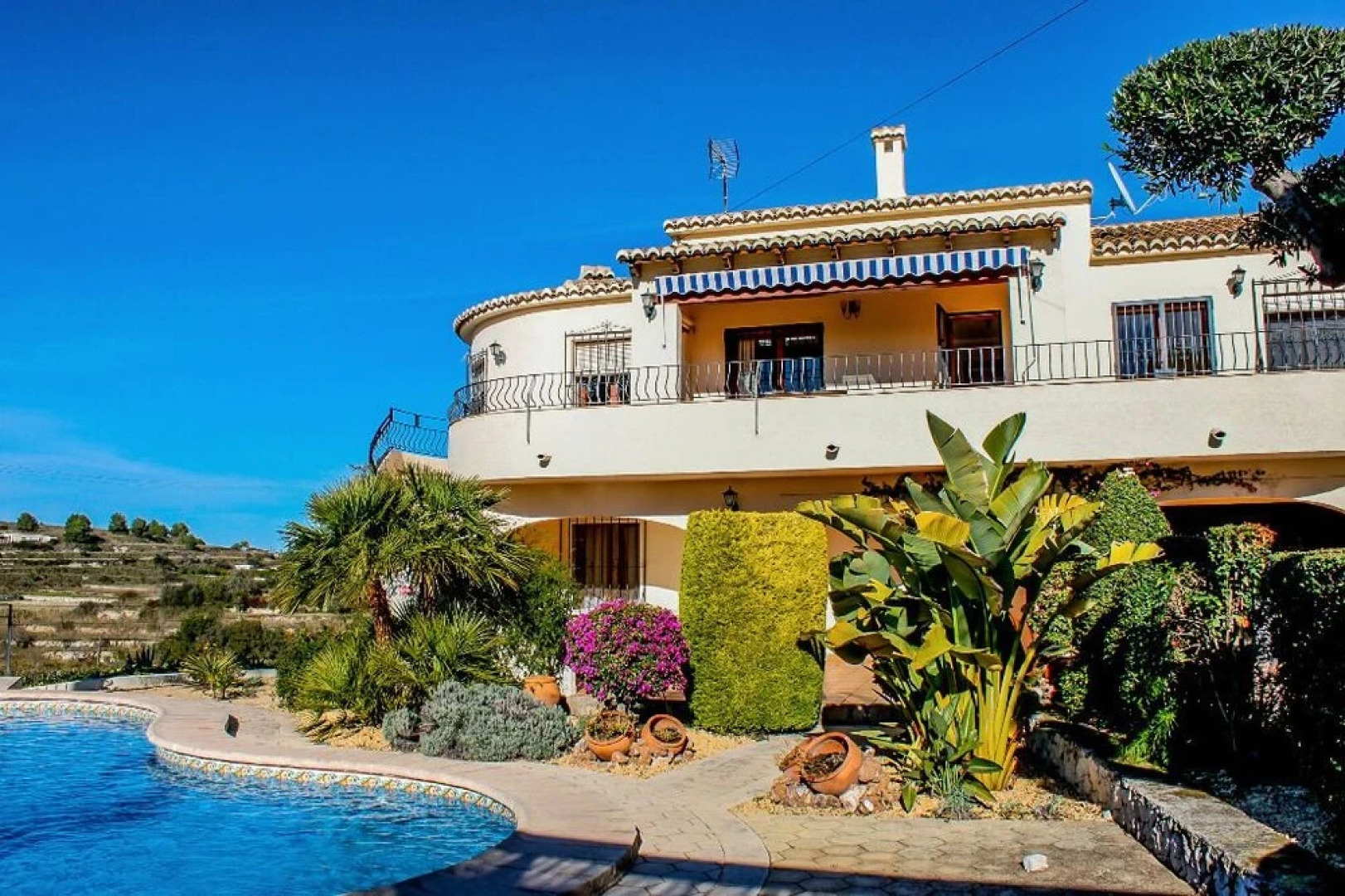 Nessa - well furnished villa with panoramic views in Benitachell