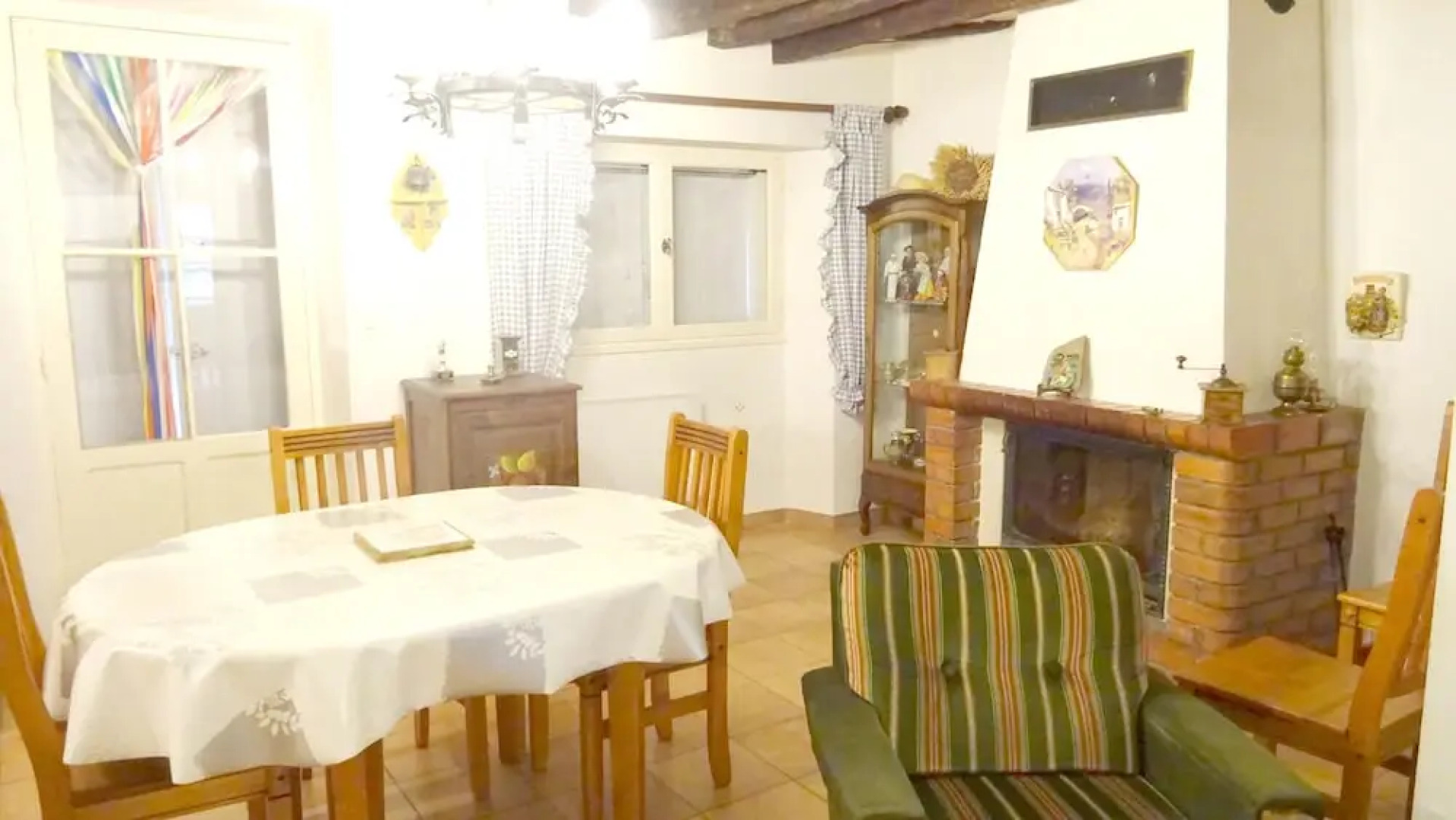 House With 2 Bedrooms in Monieux, With Wonderful Mountain View and Fur