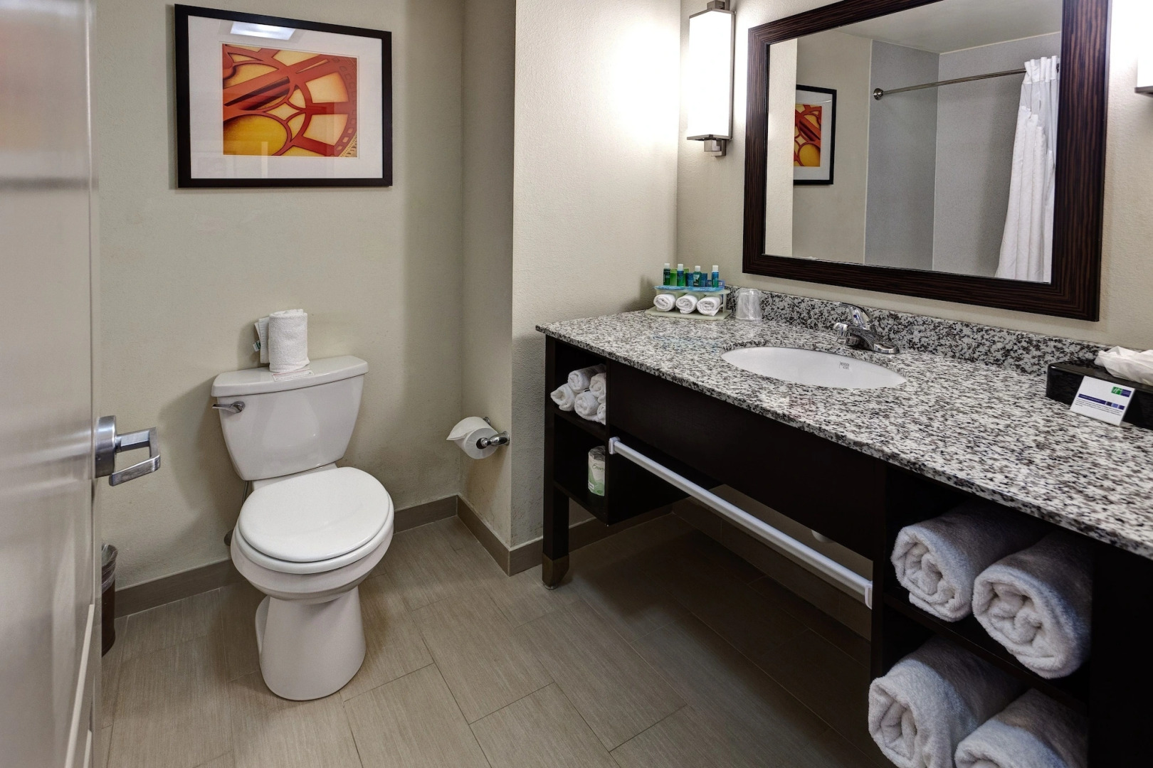 Holiday Inn Express & Suites Wichita Northwest by IHG