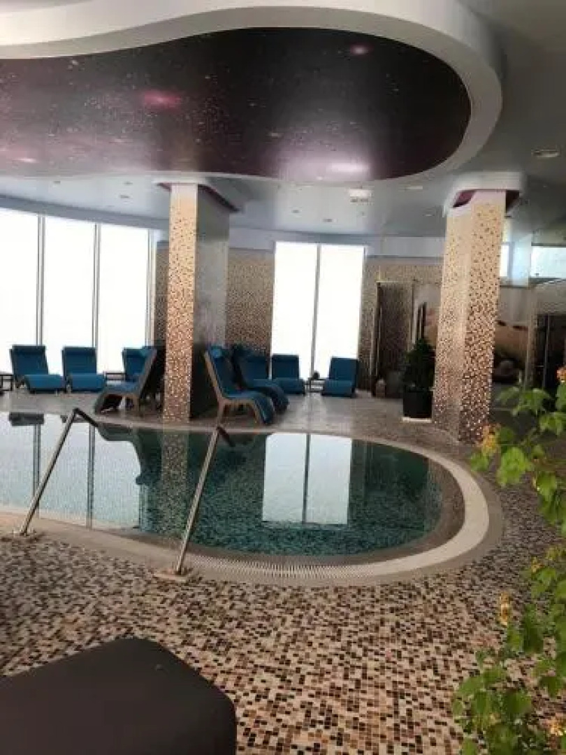 Ap.609 White Tower Mamaia Summerland