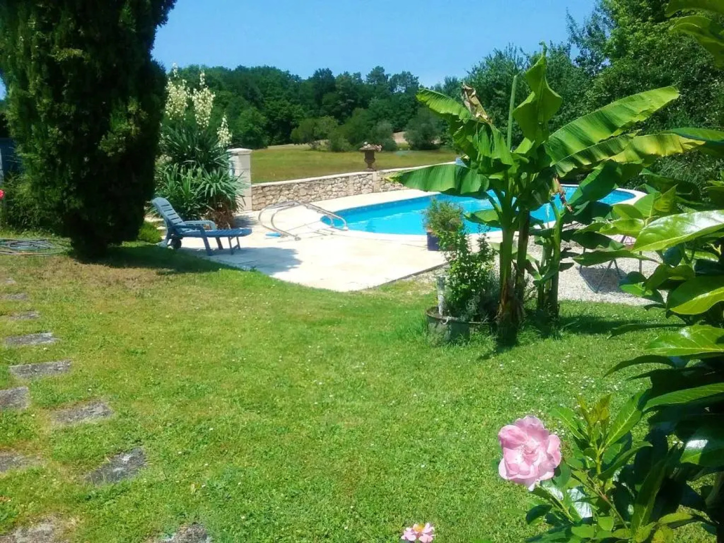 Villa de 3 chambres avec piscine partagee terrasse amenagee et wifi a Bosset