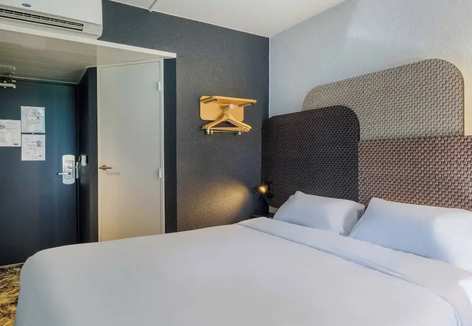 B&B HOTEL Cannes Mouans Sartoux