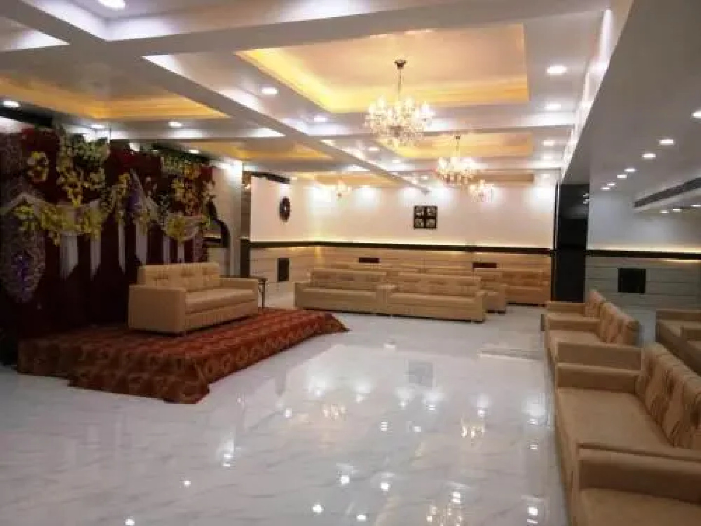 Rutbah Hotel And Restaurant