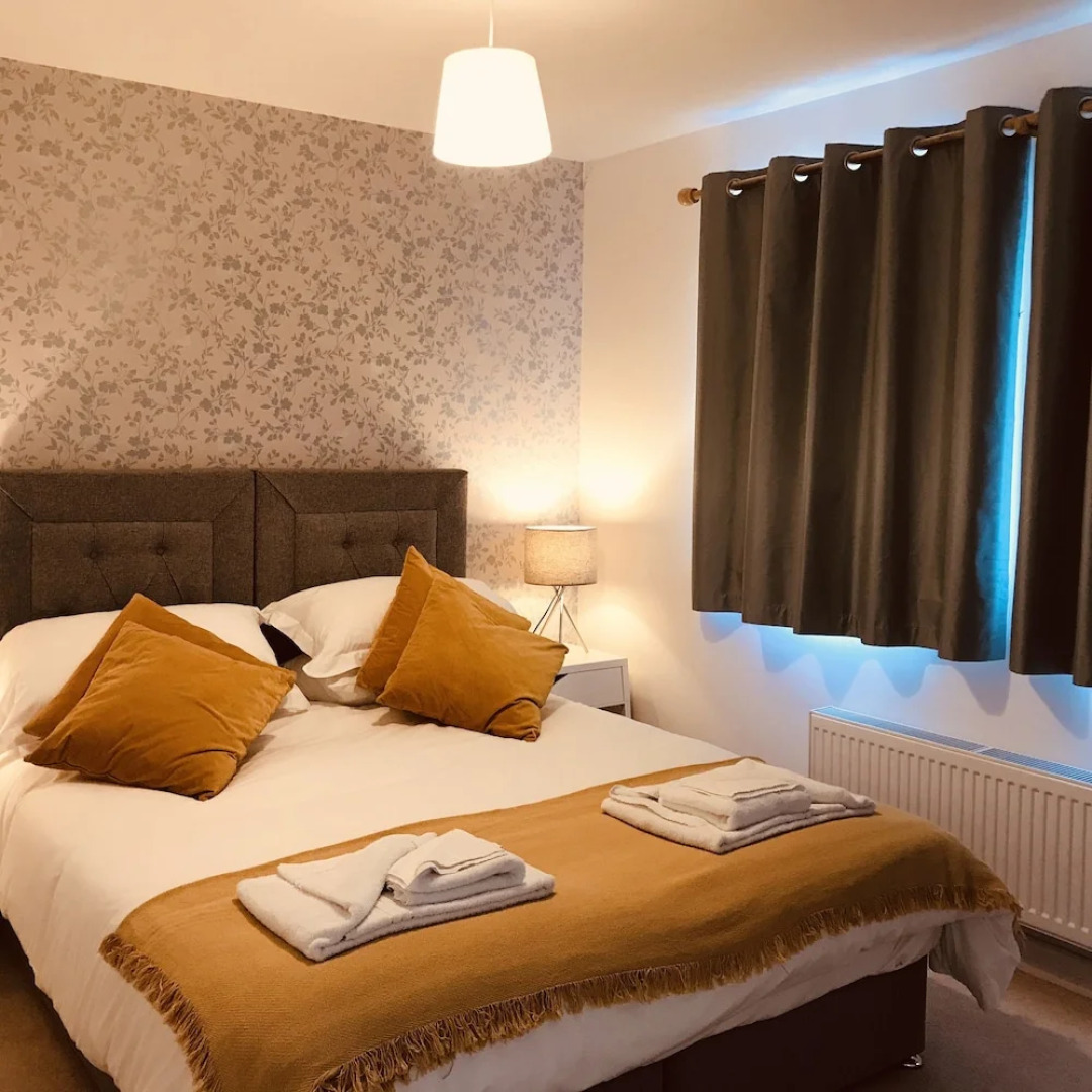 Gurkha Road Gate House