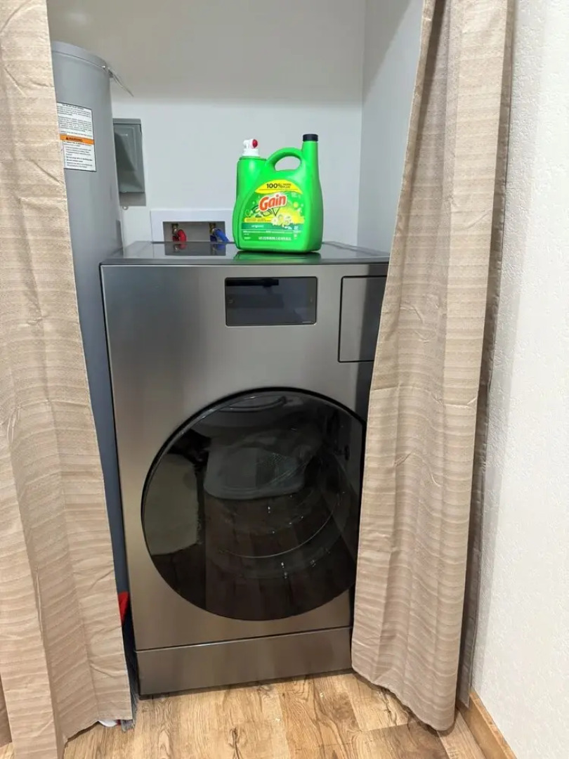 Cozy Dragon's Nest Cabin Retreat