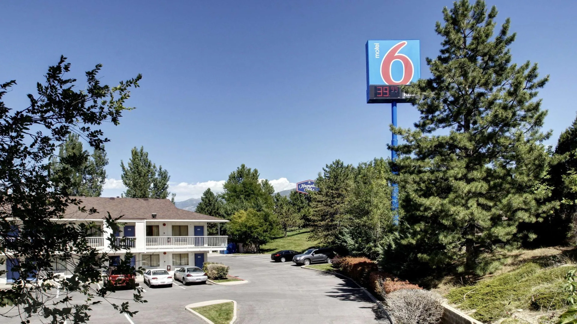 Super 8 by Wyndham Woods Cross/Salt Lake City North