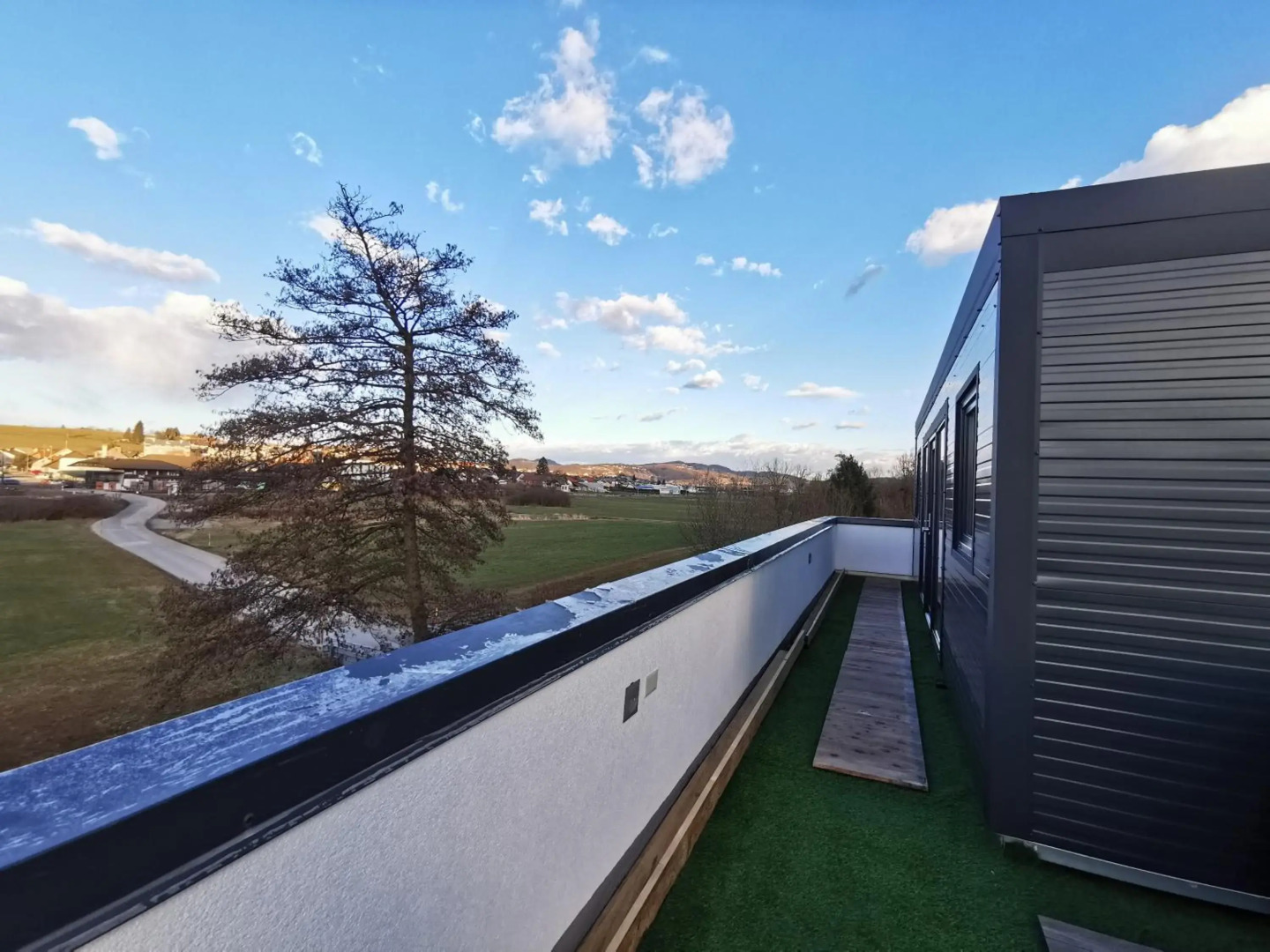 Roof Apartment ART-PE