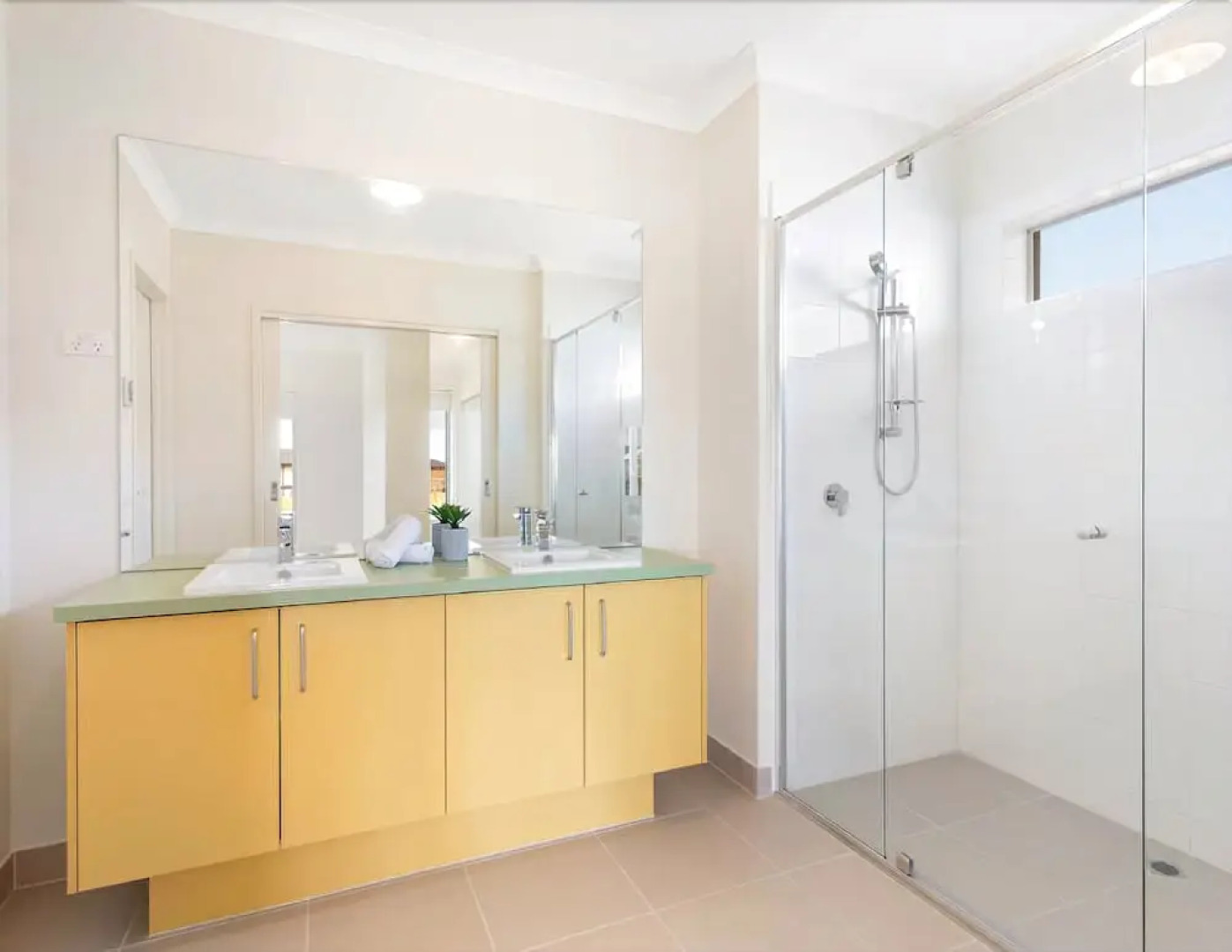 Wyndham Harbour Villa - Melbourne