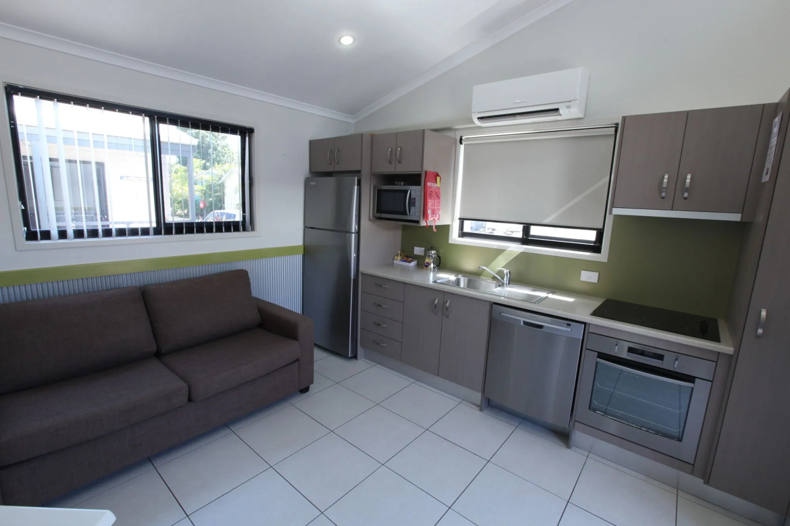 Shoal Bay Holiday Park