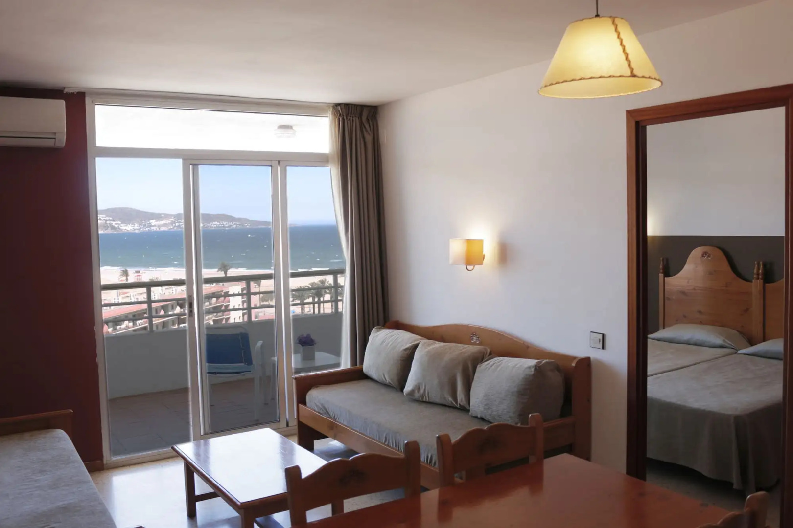 Xon's Platja Hotel Apartments