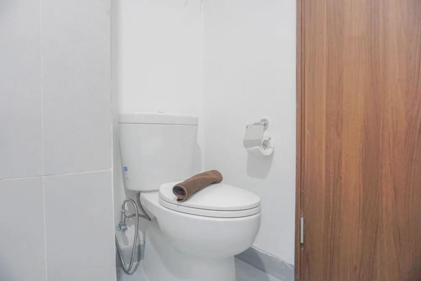 Homey Living and Well Designed Studio Room at Royal Sentul Park Apartment