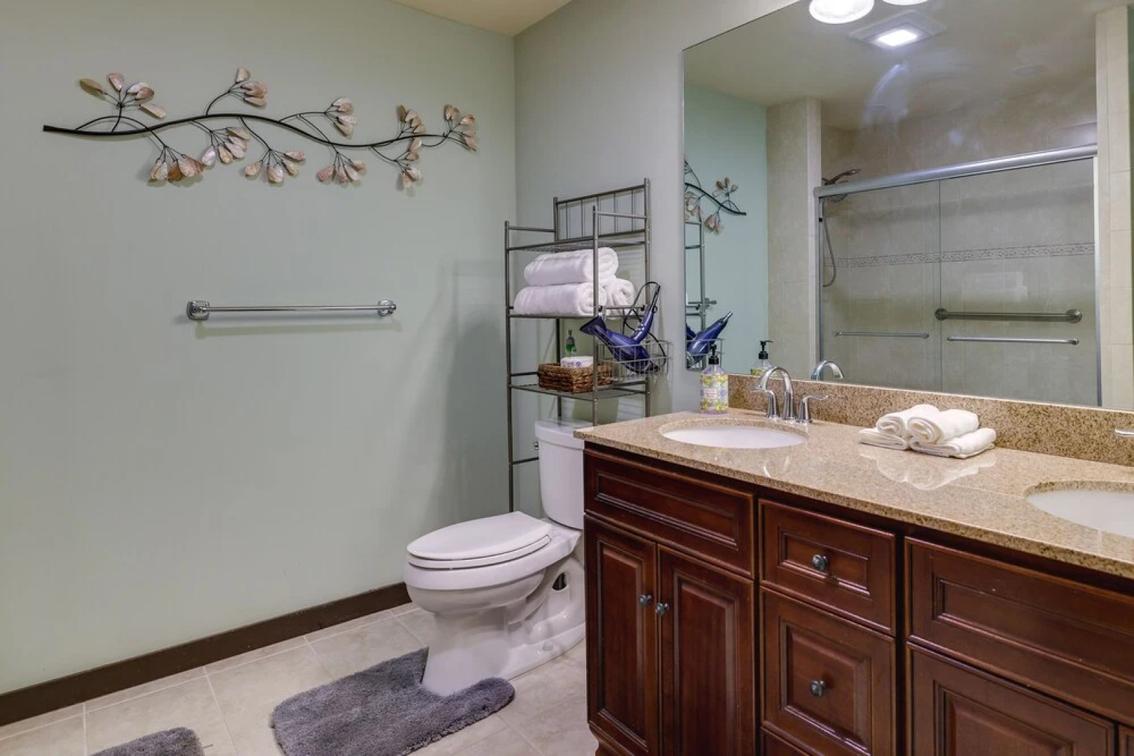 Pet-friendly Lake Harmony Townhome w/ Pool Access!