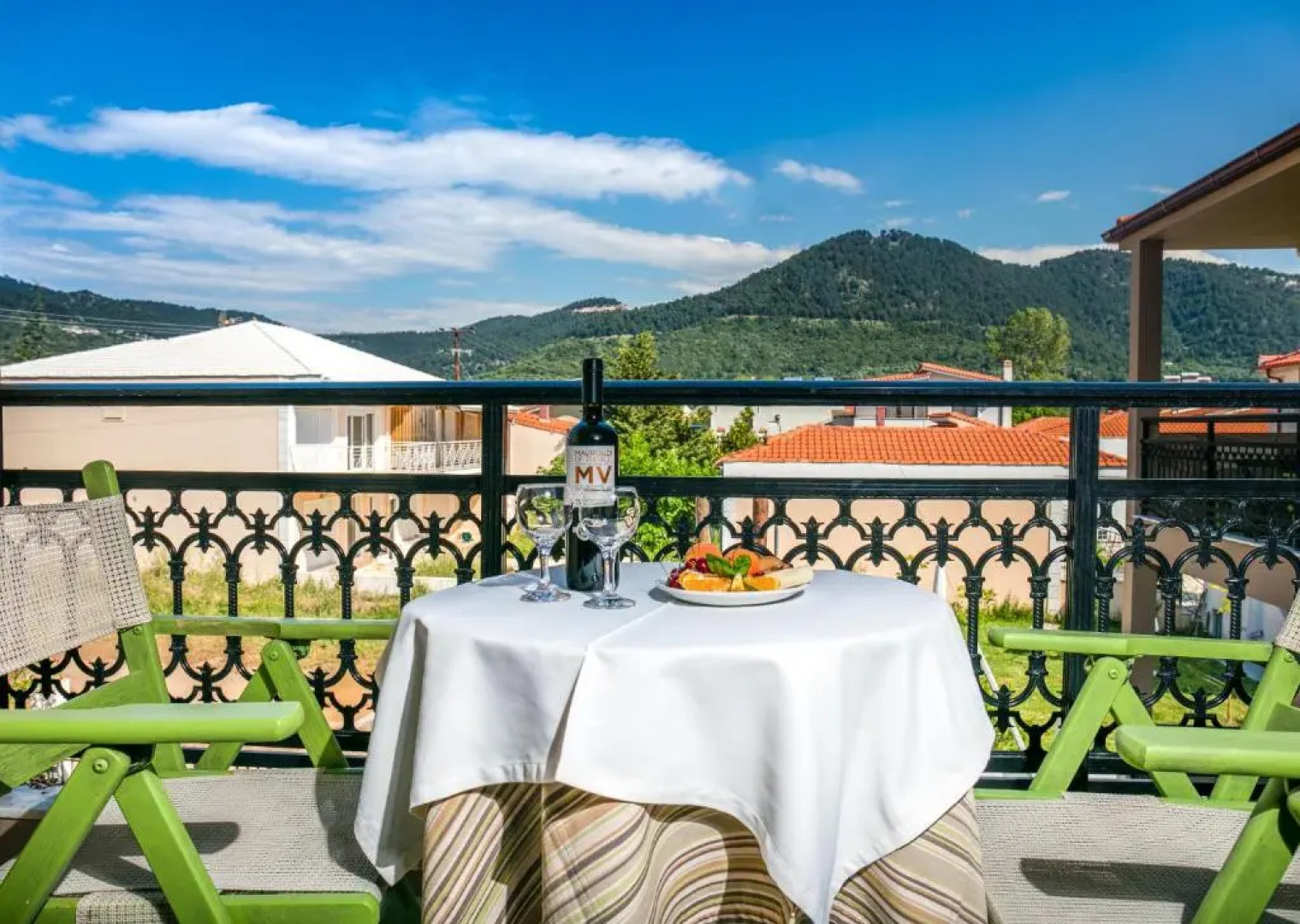 Green Sea Apartments