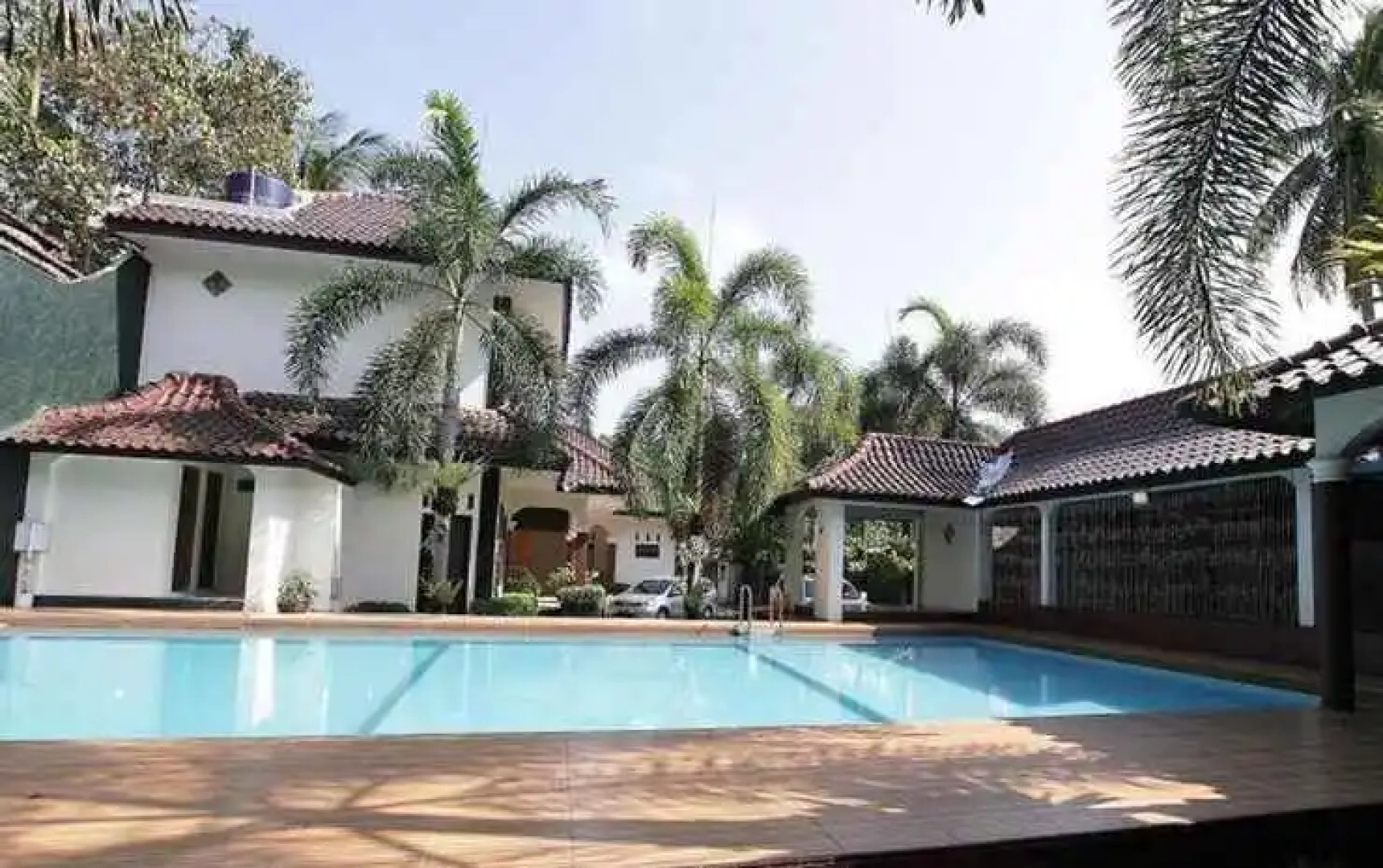 Pondok Indah Beach Hotel