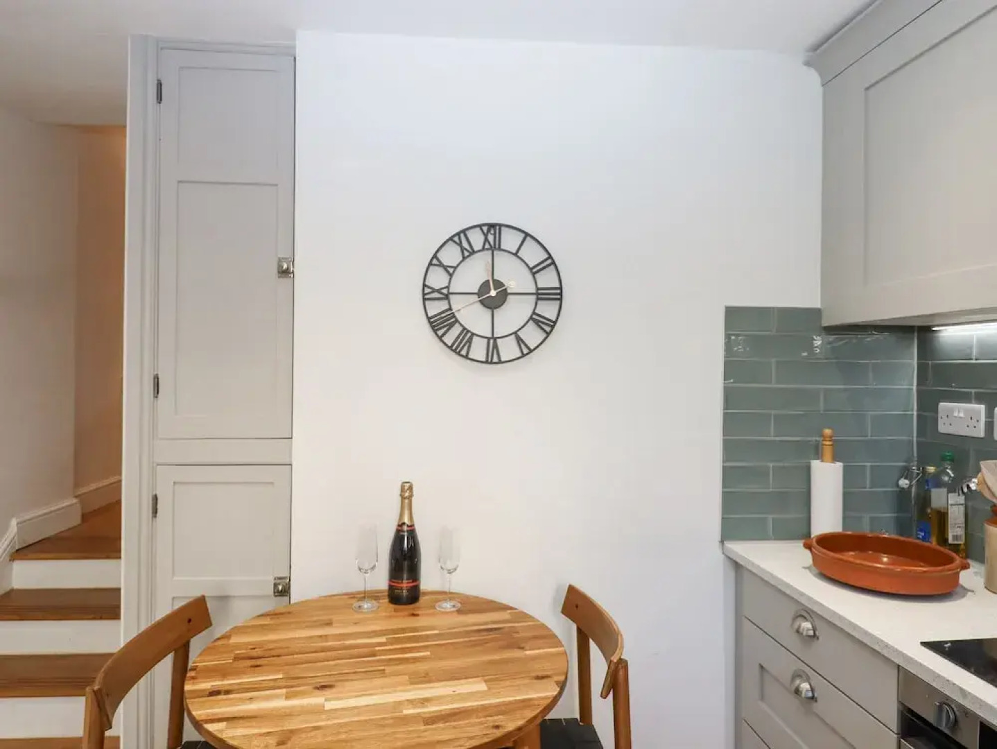 The Cottage on The Square