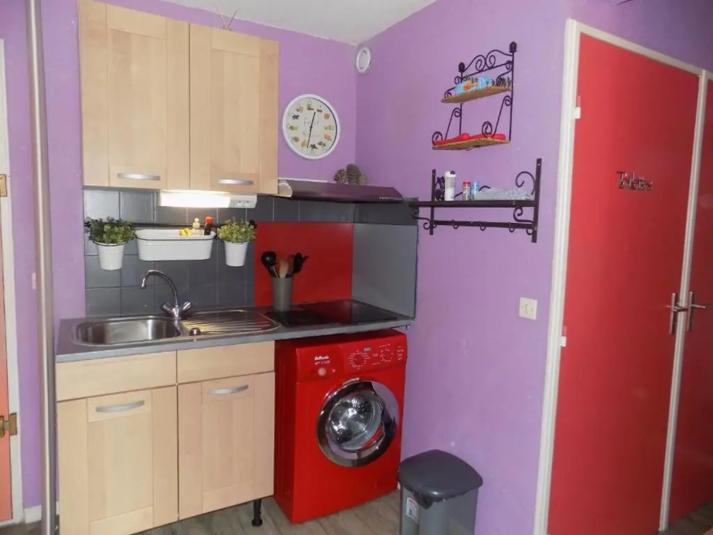 Charmant T2 Colore & Fonctionnel A 200M Des Plages