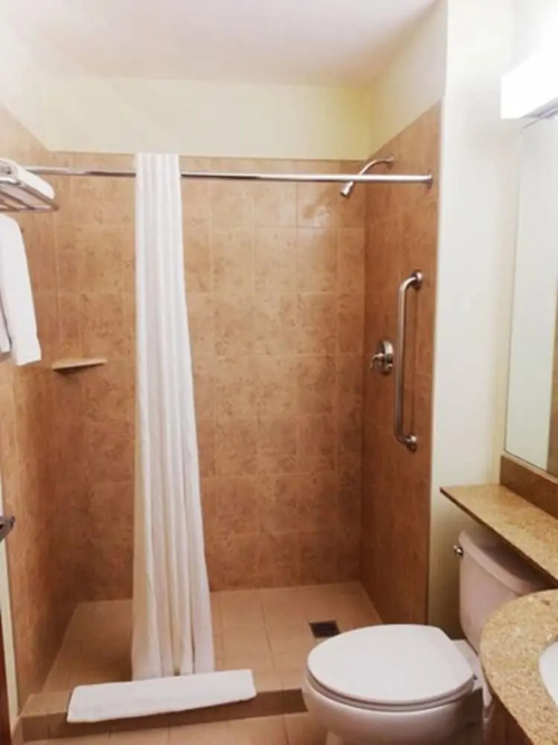 Microtel Inn and Suites Toluca