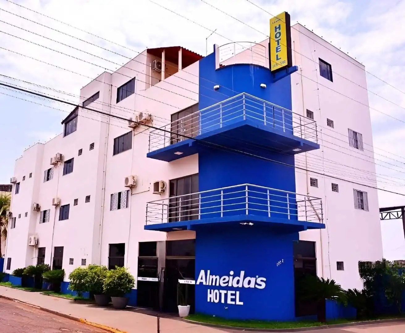 Almeidas Hotel