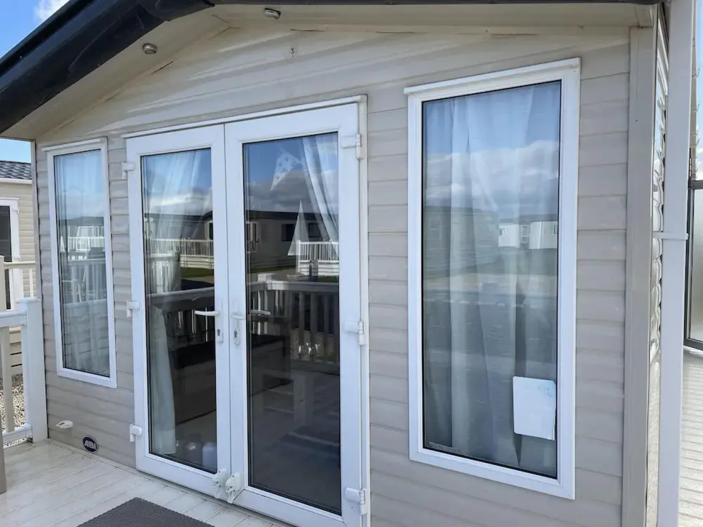 Laineys Haven Caravan at Silversands