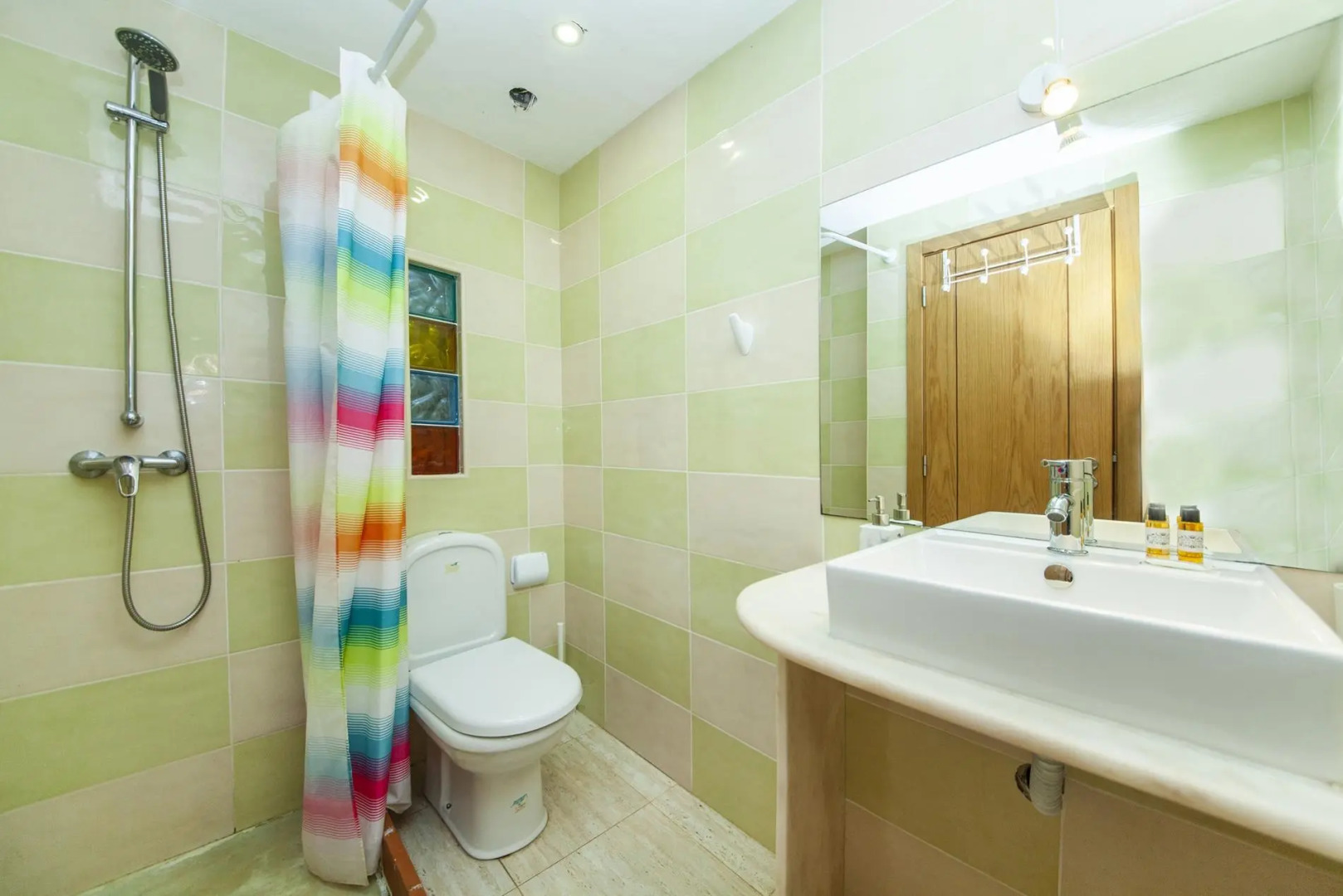 H - Arrifana Beach Studio in Montes de Praias Guesthouse in Aljezur