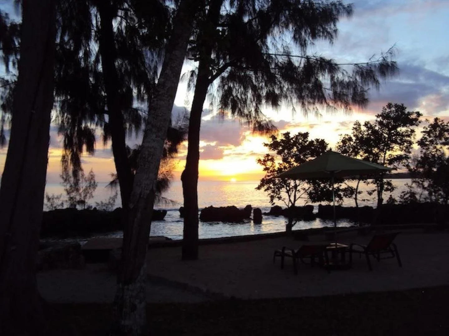 Ripples on the Bay - Adults Only