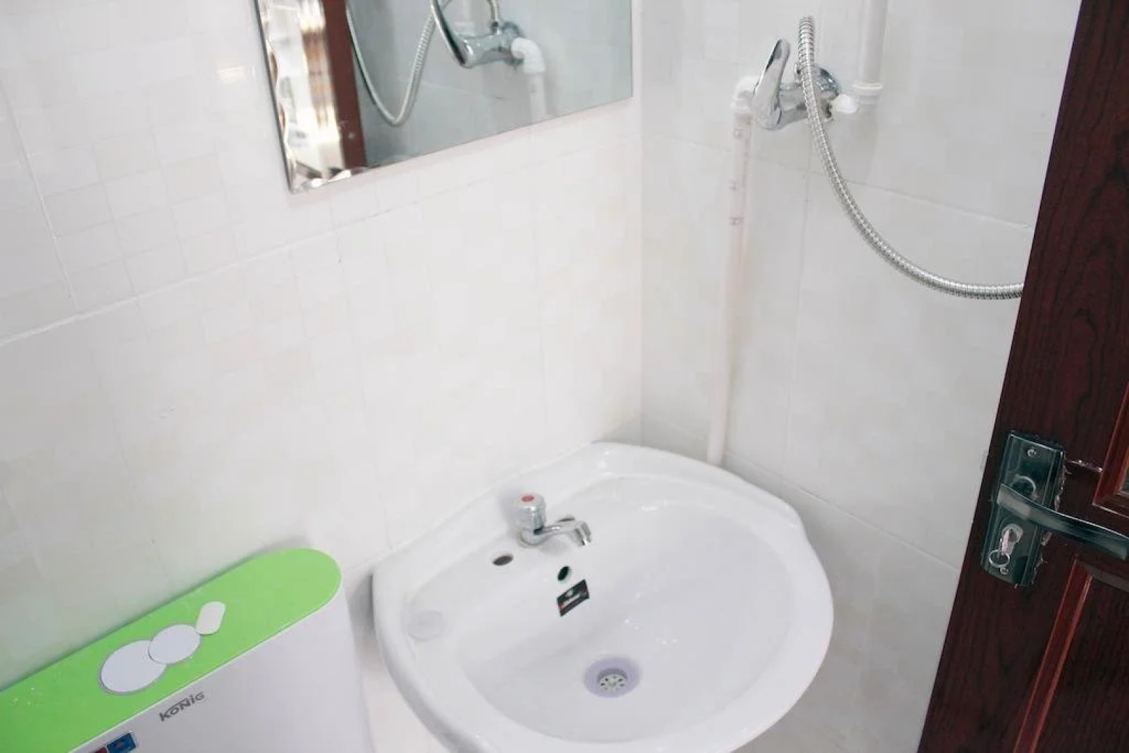 Penglai Family Fisher House