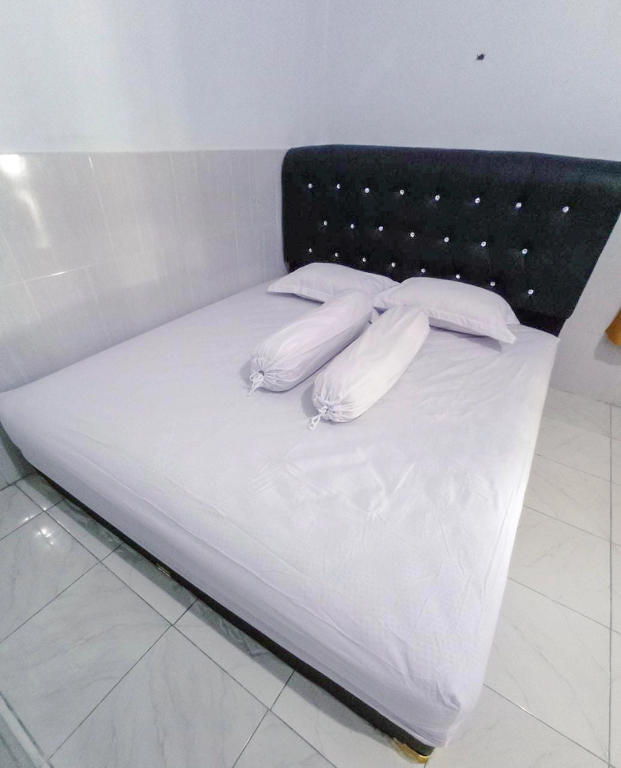 Penginapan B'nusabila Majene RedPartner